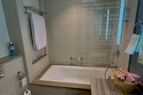 דירה למכירה ב Business Bay, Dubai, איחוד האמירויות  2 חדרי שינה, 140.65 מ"ר, מספר 582928 - תמונה 17