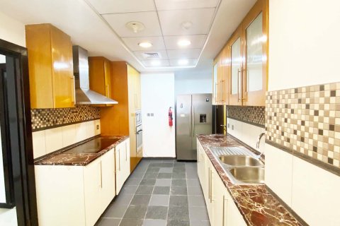 Jumeirah Beach Residence, Dubai, UAE의 판매용 아파트 침실 3개, 202제곱미터 번호 722605 - 사진 3