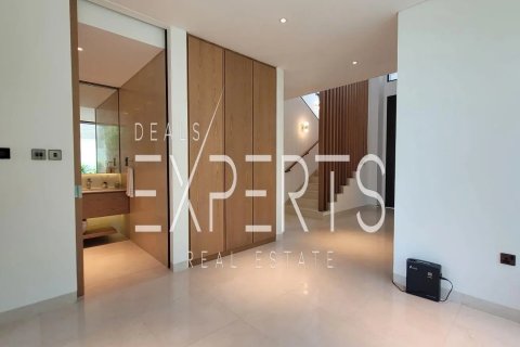Villa on the Saadiyat Island, Abu Dhabi, UAE 5 bedrooms, 537.8 sq.m. № 722313 - photo 9