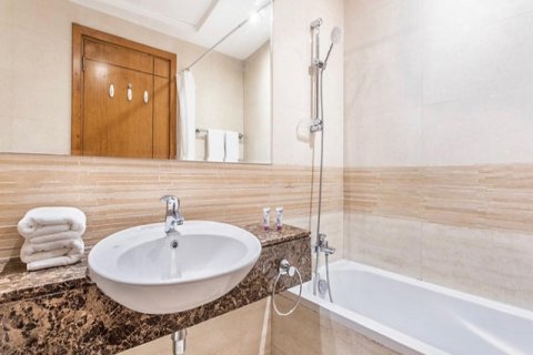 Пәтер Дубай Марина, Дубай, БАӘ-да 2 жатын бөлмелер, 155 м² № 722417 - фото 10