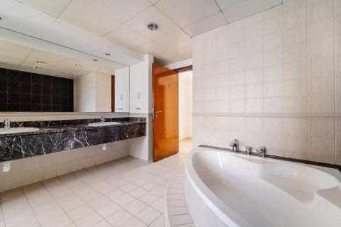 Villa til salg i Jumeirah Islands, Dubai, UAE 4 soveværelser, 497 kvm № 734116 - foto 10