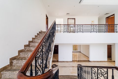 Villa til salg i Jumeirah Islands, Dubai, UAE 4 soveværelser, 497 kvm № 734116 - foto 8