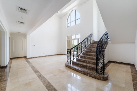 Villa til salg i Jumeirah Islands, Dubai, UAE 4 soveværelser, 497 kvm № 734116 - foto 4