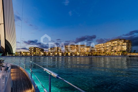 Apartment til salg i Palm Jumeirah, Dubai, UAE 3 soveværelser, 599 kvm № 720477 - foto 16
