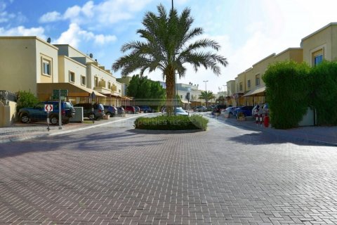 Vila di Al Reef, Abu Dhabi, UAE 4 bilik tidur, 265.3 meter persegi № 407218 - foto 19