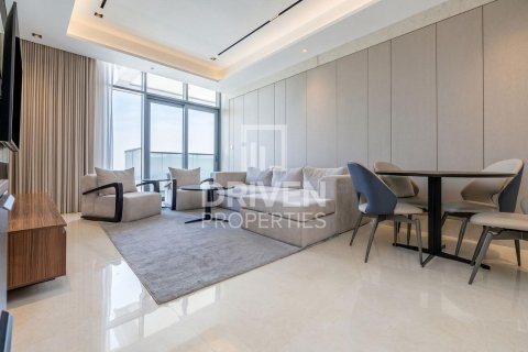 Apartment in Business Bay, Dubai, UAE 2 bedrooms, 122.63 sq.m. № 768554