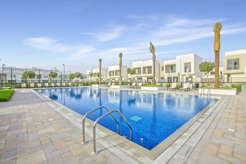 Kaupunkipientalo Town Square, Dubai, Arabiemiraatit 3 makuuhuonetta, 215 m2 № 719982 - kuva 13