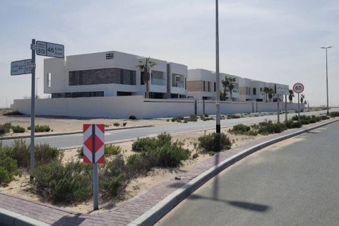 Jebel Ali、Dubai、UAE にある土地販売中 901 m2、No722185 - 写真 6