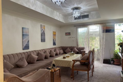 Villa in vendita a Dubai, EAU 2 camere da letto, 173 mq. № 700134 - foto 5