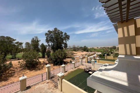 Kuća u nizu u gradu Ras Al Khaimah, UAE 4 spavaće sobe, 251 m2 Br. 734766