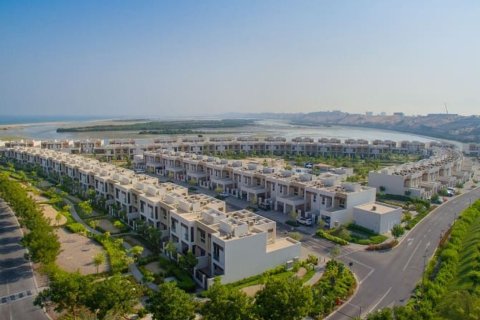 تاون هاوس للبيع في رأس الخيمة، الإمارات العربية المتحدة 2 غرفة نوم ، 186 متر مربع ، رقم 734764 - صورة 9