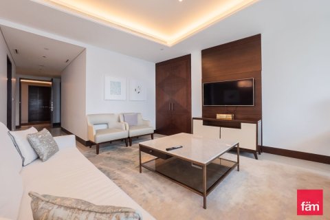 Apartament do wynajęcia w Downtown Dubai (Downtown Burj Dubai), Dubai, ZEA 3 sypialnie, 225.5 mkw., nr 655740 - zdjęcie 2