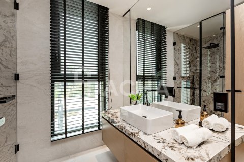 Jumeirah Islands, Dubai, संयुक्त अरब अमीरात में विला, 5 बेडरूम, 571 वर्ग मीटर, संख्या 755052 - फ़ोटो 22