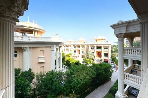 Wohnung in Palm Jumeirah, Dubai, VAE: 2 Schlafzimmer, 163 m2 Nr. 625786
