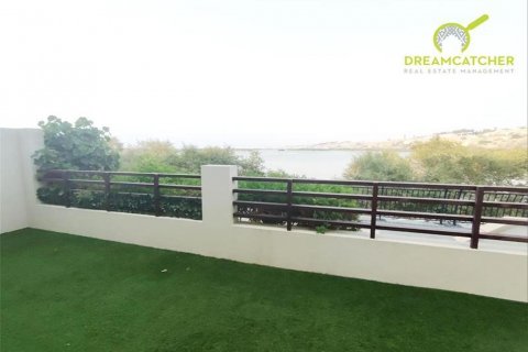 Vilë në Mina Al Arab, Ras Al Khaimah, Emiratet e Bashkuara Arabe 3 dhoma gjumi, 230.1 m2. № 489005 - Foto 3