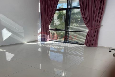 Villa itt: DAMAC Hills (Akoya by DAMAC), Dubai, EAE, 3 hálószoba, 253.2 m², azonosító: 566551 - fénykép 19