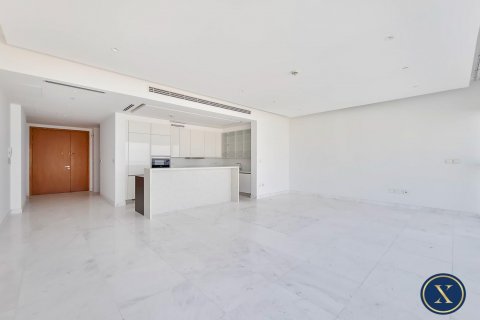 Apartment in Jumeirah Beach Residence, Dubai, UAE 3 bedrooms, 241 sq.m. № 628171 - photo 4