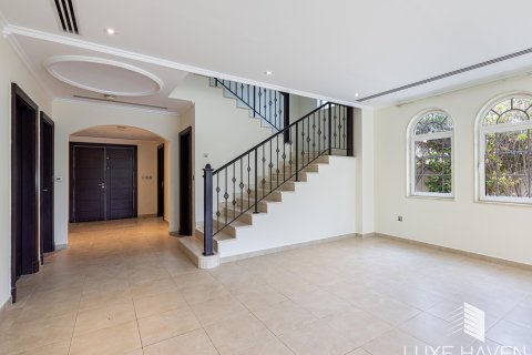 Vilë në Jumeirah Park, Dubai, Emiratet e Bashkuara Arabe 4 dhoma gjumi, 402.73 m2. № 418131 - Foto 12