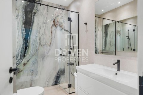 Villa itt: Umm Suqeim, Dubai, EAE, 7 hálószoba, 150.04 m², azonosító: 765493 - fénykép 16