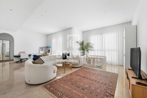 Villa itt: Umm Suqeim, Dubai, EAE, 7 hálószoba, 150.04 m², azonosító: 765493 - fénykép 7