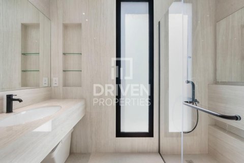 Villa itt: Umm Suqeim, Dubai, EAE, 7 hálószoba, 150.04 m², azonosító: 765493 - fénykép 17
