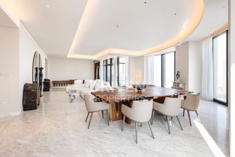 Apartament de închiriat în Downtown Dubai (Downtown Burj Dubai), Dubai, EAU 4 dormitoare, 480.87 mp.  №765498 - poză 3
