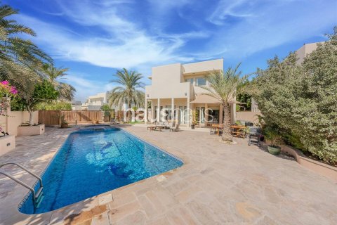 Vila v Arabian Ranches, Dubai, SAE 5 ložnice, 390 m² Č.: 625955 - fotografie 17