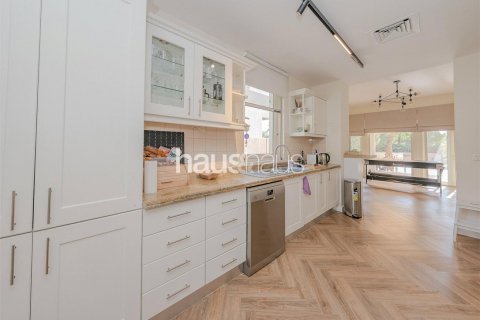 Vila v Arabian Ranches, Dubai, SAE 5 ložnice, 390 m² Č.: 625955 - fotografie 7