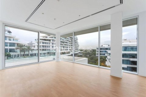 Duplex til salg i Al Barari, Dubai, UAE 2 soveværelser, 372 kvm № 626100 - foto 5