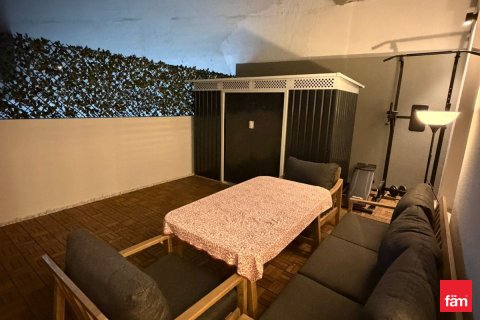 Lägenhet till försäljning i Dubai, UAE 1 sovrum, 95.7 kvm Nr. 692984 - fotografi 2