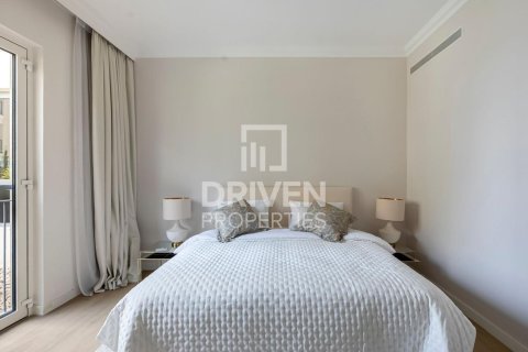Lägenhet uthyres i Jumeirah, Dubai, UAE 2 sovrum, 120.31 kvm Nr. 768678 - fotografi 11
