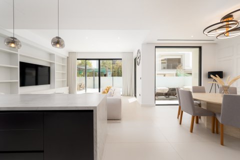 Dubai Hills Estate、Dubai、UAE にあるヴィラ販売中 4ベッドルーム、306.58 m2、No768697 - 写真 5