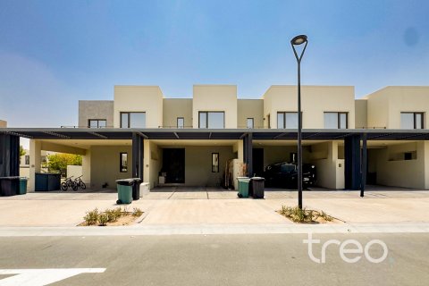 Villa in Dubai South (Dubai World Central), Dubai, UAE 3 bedrooms, 162.67 sq.m. № 753823