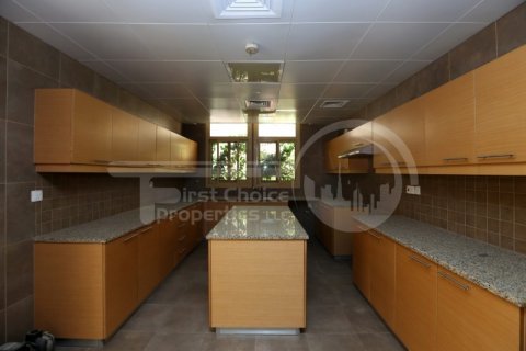 Huvila Al Raha Golf Gardens, Abu Dhabi, Arabiemiraatit 5 makuuhuonetta, 501 m2 № 407520 - kuva 5