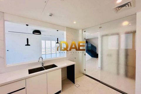 Müüa korter asukohaga Al Kifaf, Dubai, AÜE: 3 magamistoaga, 267.7 m² Nr 453925 - pilt 23