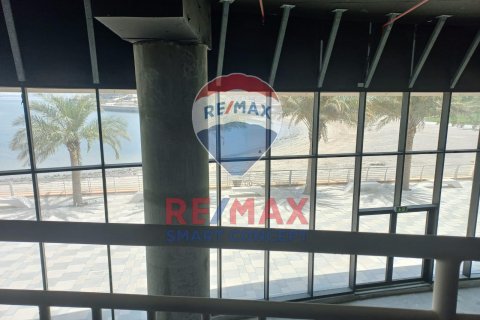 Obchod v Al Raha Beach, Abu Dhabi, SAE 382.9 m² Č.: 536582 - fotografie 4