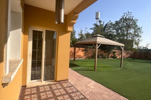 Üürile anda villa asukohaga Arabian Ranches, Dubai, AÜE: 4 magamistoaga, 955 m² Nr 697287 - pilt 10