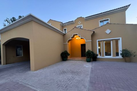 Βίλα σε Arabian Ranches, Dubai, ΗΑΕ 4 υπνοδωμάτια, 955 τ.μ. Αρ. 697287