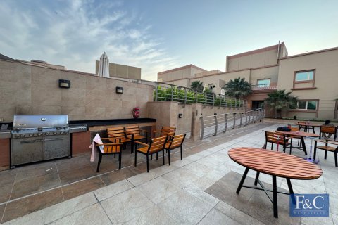 Apartmen di Jumeirah Village Triangle, Dubai, UAE 1 bilik tidur, 74 meter persegi № 728385 - foto 13