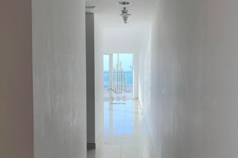 Al Raha Beach、Abu Dhabi、UAE にあるマンション販売中 2ベッドルーム、128 m2、No534184 - 写真 3