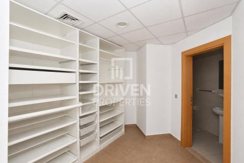 Apartmen di Palm Jumeirah, Dubai, UAE 3 bilik tidur, 200.21 meter persegi № 762724 - foto 11