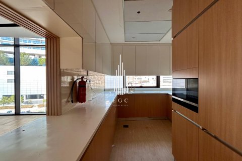 Apartmen di Al Reem Island, Abu Dhabi, UAE 1 bilik tidur, 83.6 meter persegi № 517975 - foto 7