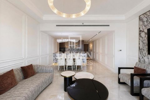 Apartment in Zabeel, Dubai, UAE 3 bedrooms, 159.33 sq.m. № 761560 - photo 4