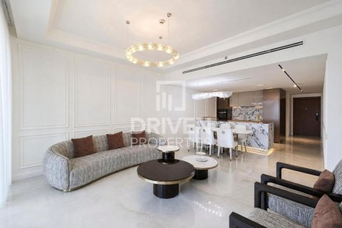 Apartment in Zabeel, Dubai, UAE 3 bedrooms, 159.33 sq.m. № 761560 - photo 6