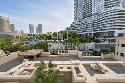 Lägenhet till försäljning i Downtown Dubai (Downtown Burj Dubai), Dubai, UAE 2 sovrum, 129.88 kvm Nr. 762154 - fotografi 8