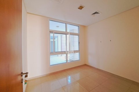 Vilă de închiriat în Khalifa City, Abu Dhabi, EAU 5 dormitoare, 910.4 mp. №507019 - poză 8