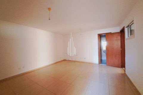 Vilă de închiriat în Khalifa City, Abu Dhabi, EAU 5 dormitoare, 910.4 mp. №507019 - poză 24