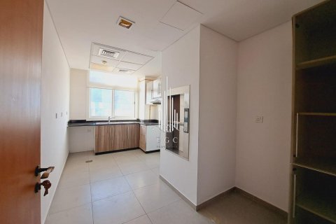 Vilă de închiriat în Khalifa City, Abu Dhabi, EAU 5 dormitoare, 910.4 mp. №507019 - poză 9