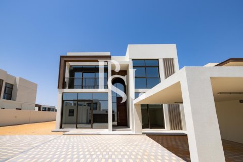 Villa itt: Abu Dhabi, EAE, 4 hálószoba, 377 m², azonosító: 716446