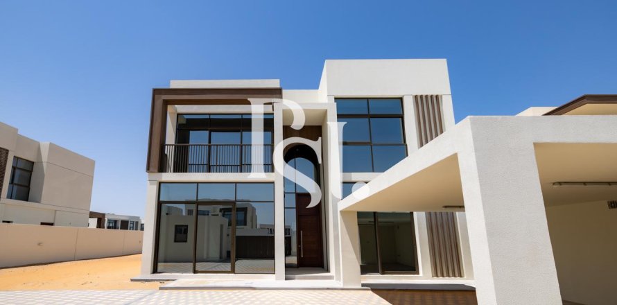 Abu Dhabi, BAE’de villa 4 yatak odası, 377 m&sup2; No 716446